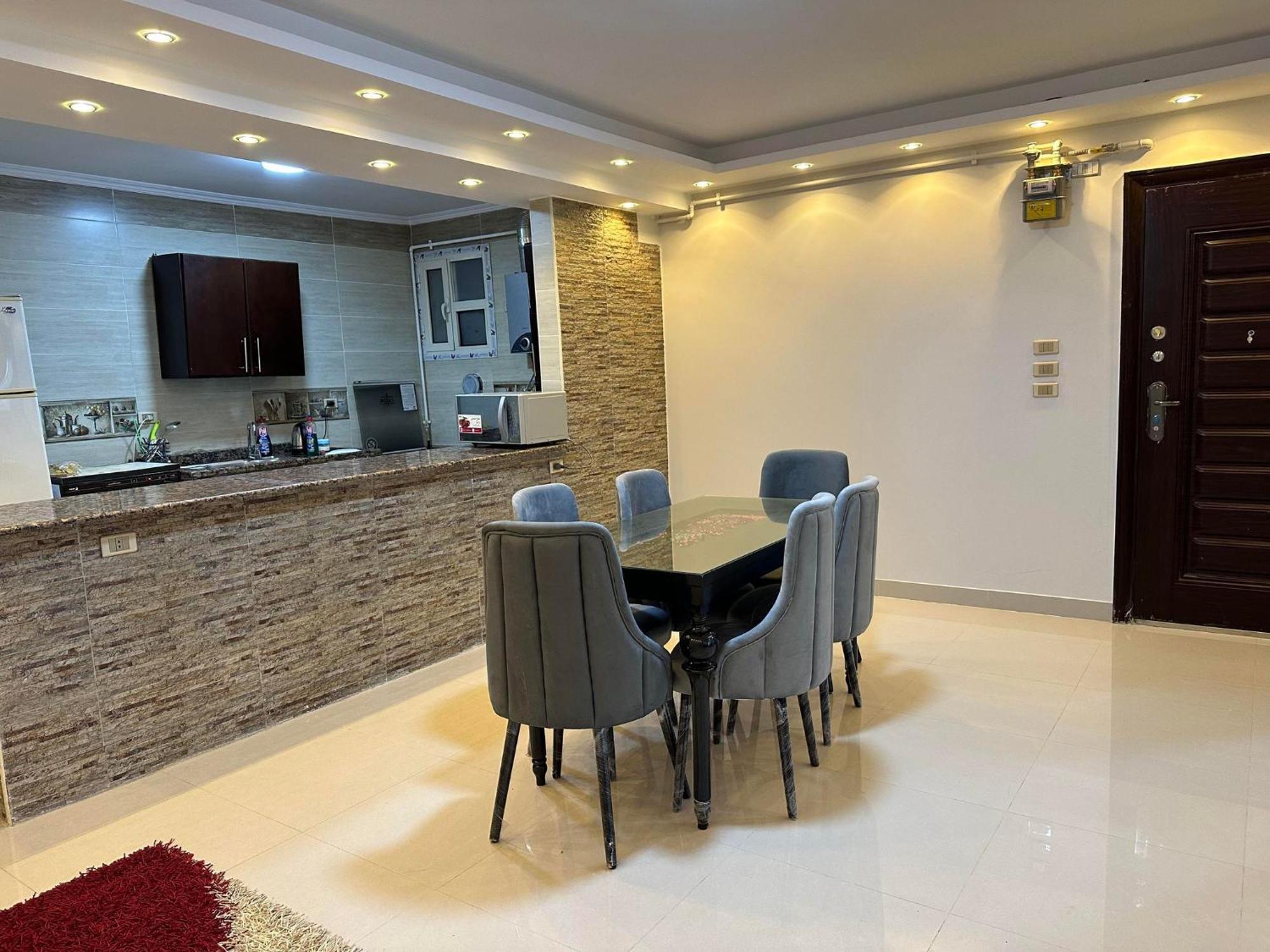 Comfy Luxurious Apartments In Central Location In Mansheyet El Bakry East Каїр Екстер'єр фото