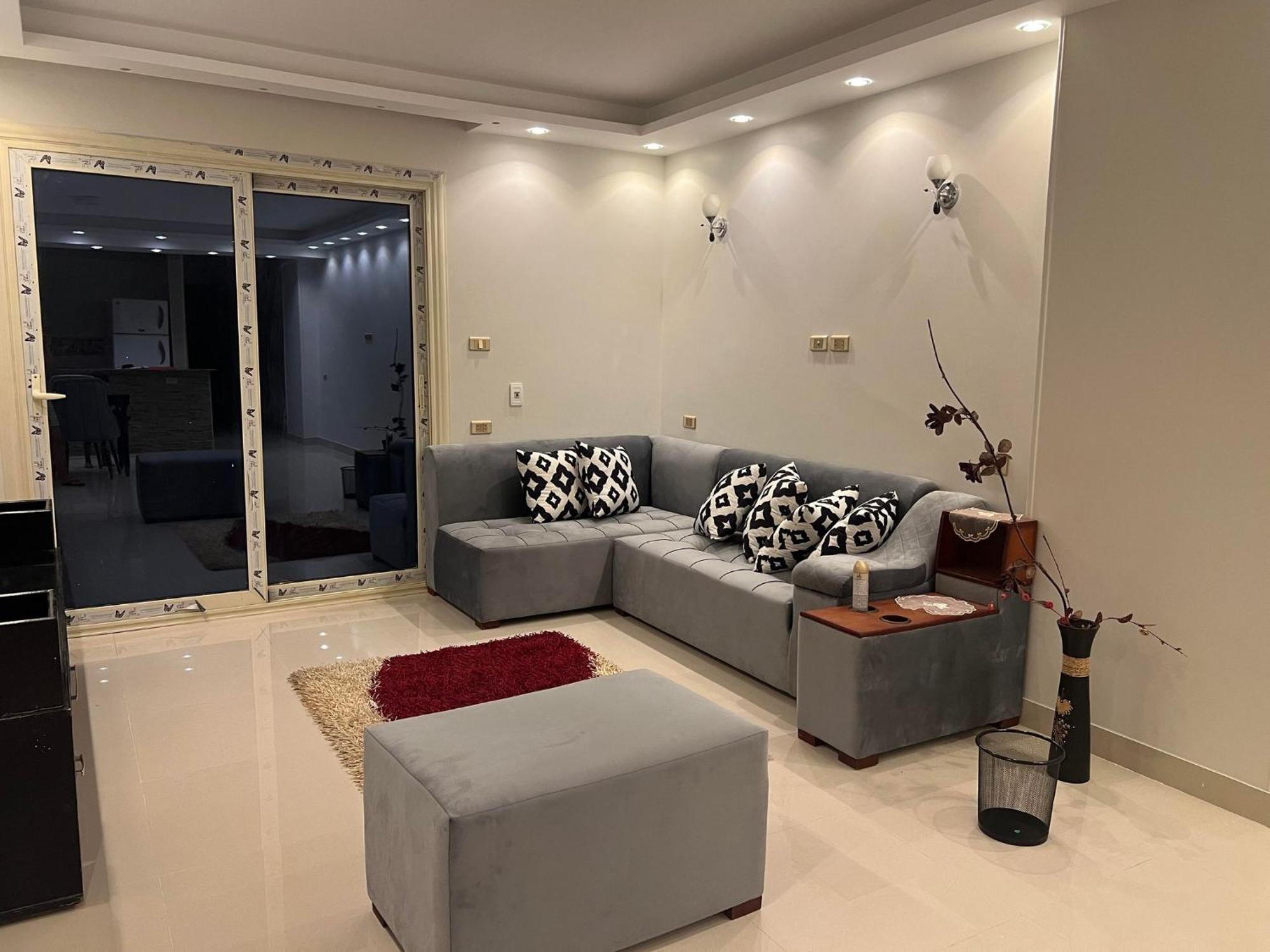 Comfy Luxurious Apartments In Central Location In Mansheyet El Bakry East Каїр Екстер'єр фото