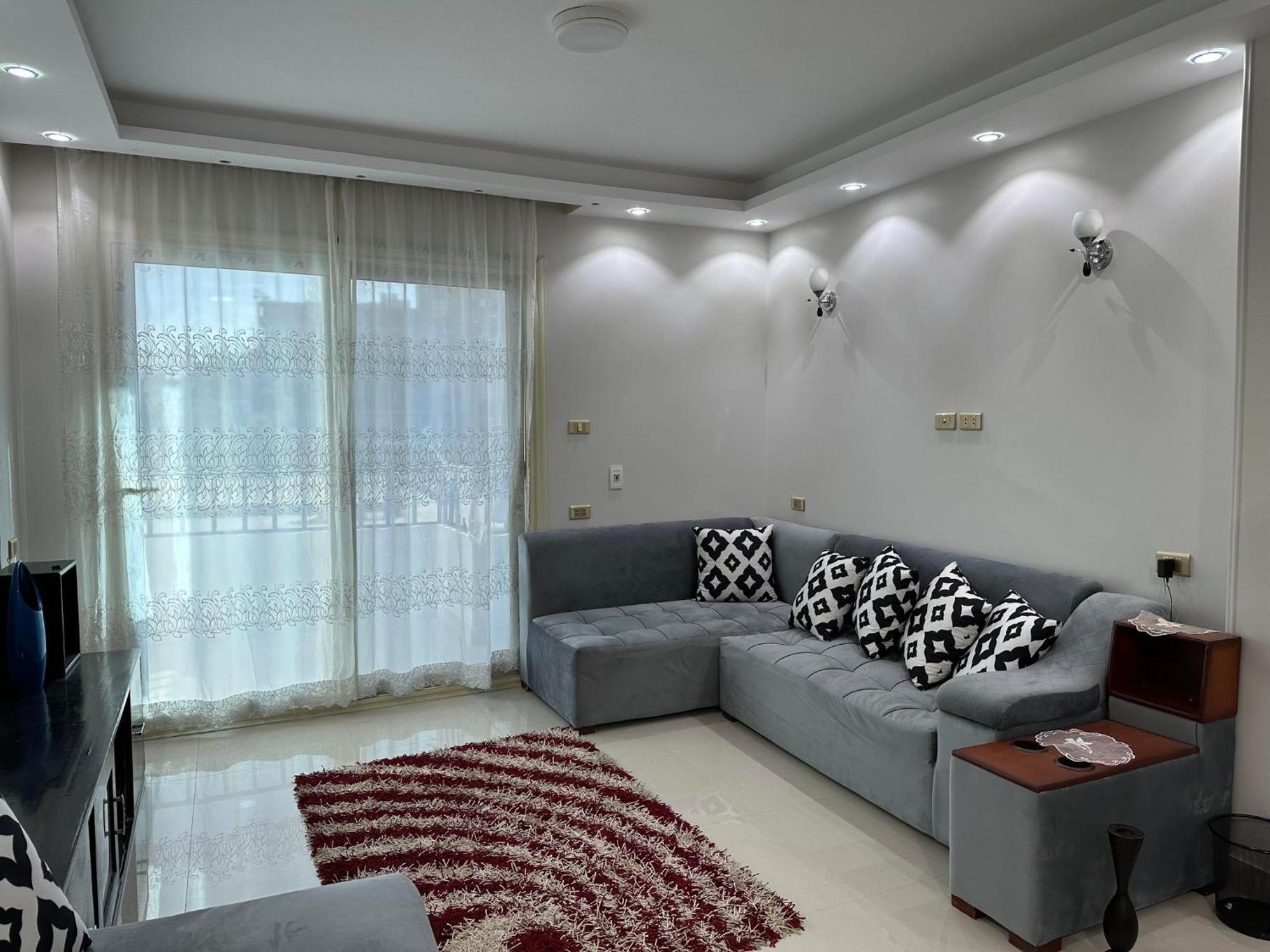 Comfy Luxurious Apartments In Central Location In Mansheyet El Bakry East Каїр Екстер'єр фото