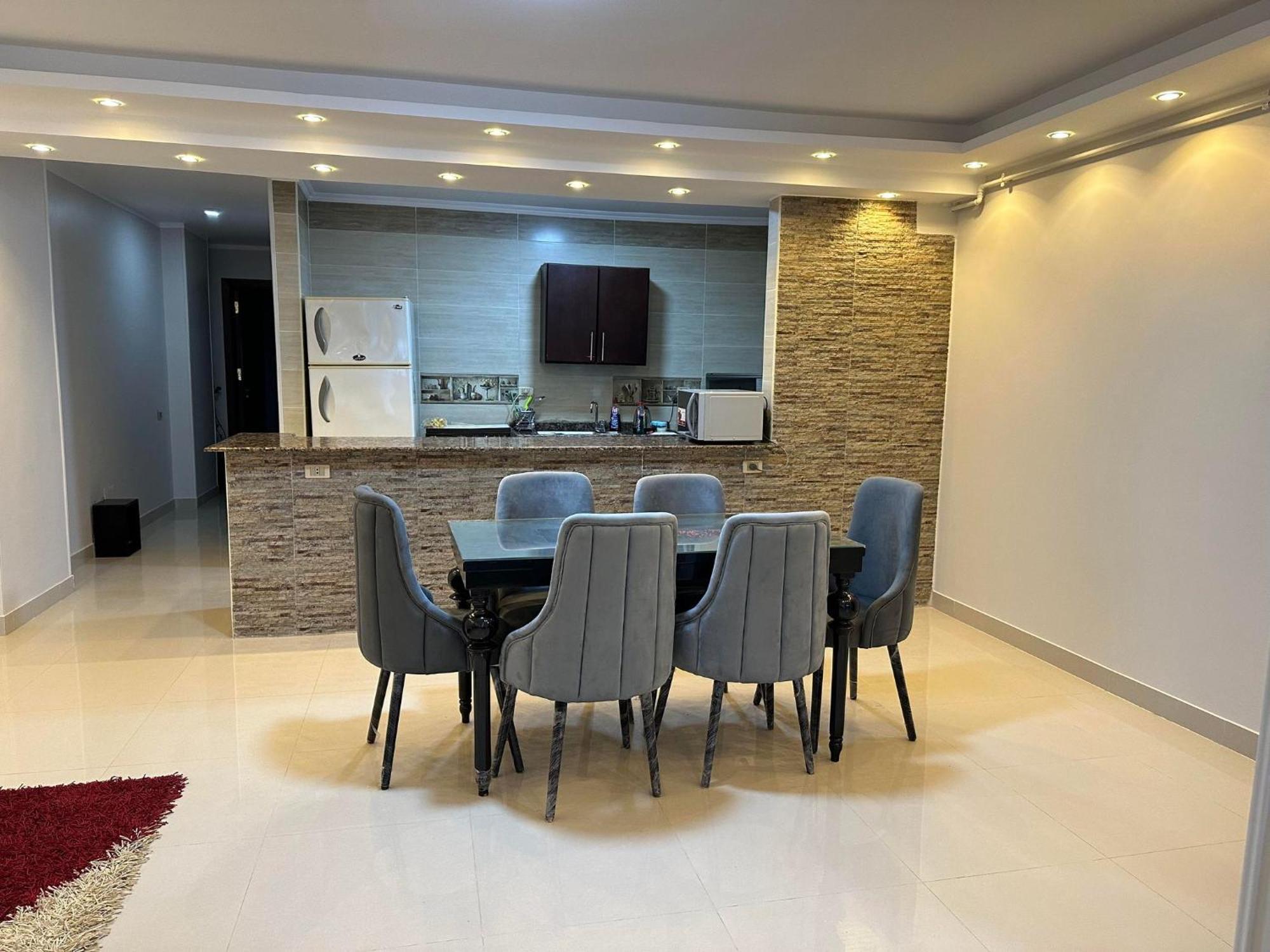 Comfy Luxurious Apartments In Central Location In Mansheyet El Bakry East Каїр Екстер'єр фото