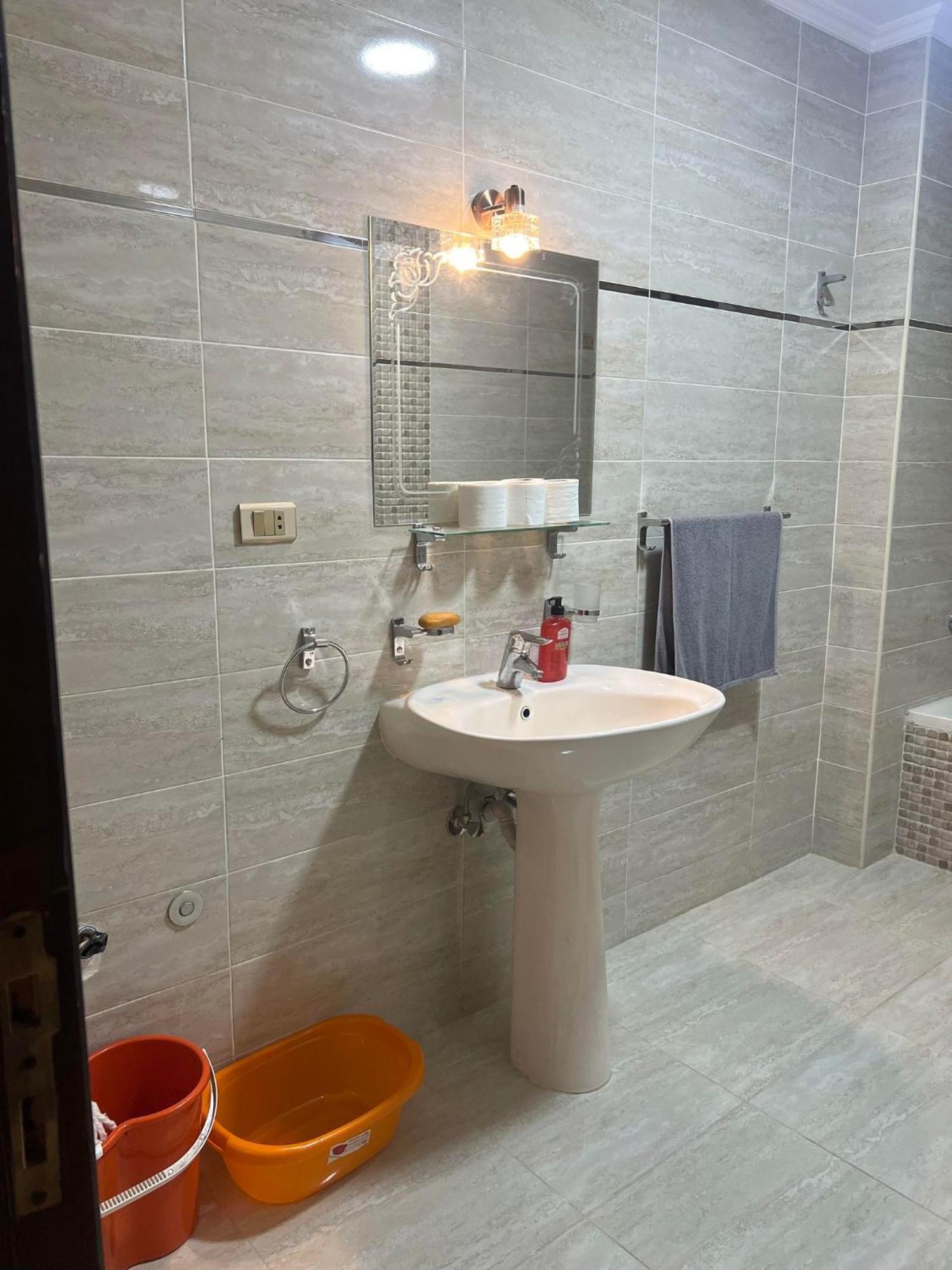 Comfy Luxurious Apartments In Central Location In Mansheyet El Bakry East Каїр Екстер'єр фото